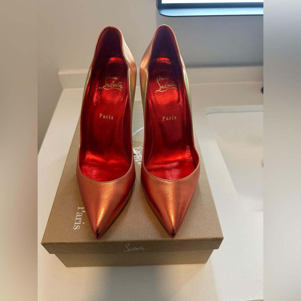 Christian Louboutin Hot Chick In Size 38
